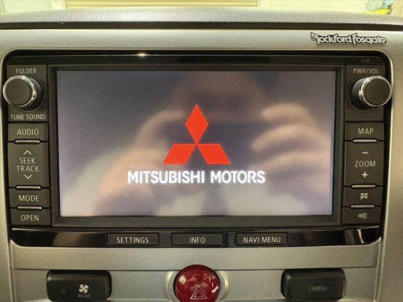 MITSUBISHI DELICA D5