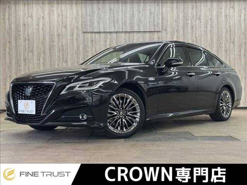 TOYOTA CROWN