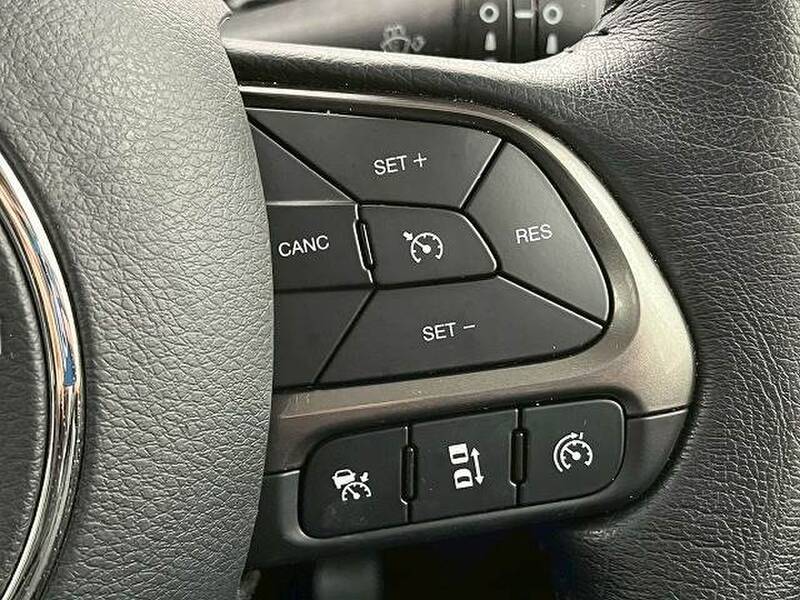CHRYSLER JEEP RENEGADE