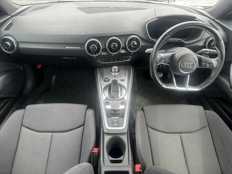 AUDI TT COUPE