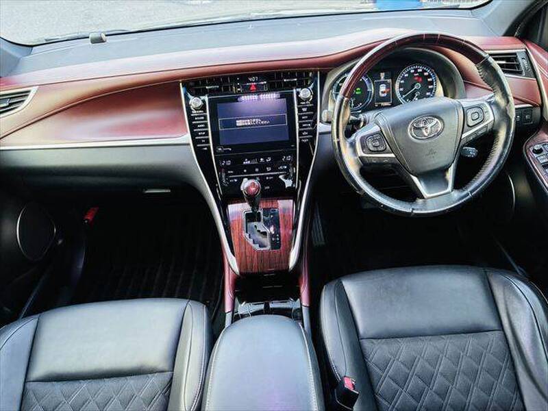 TOYOTA HARRIER HYBRID