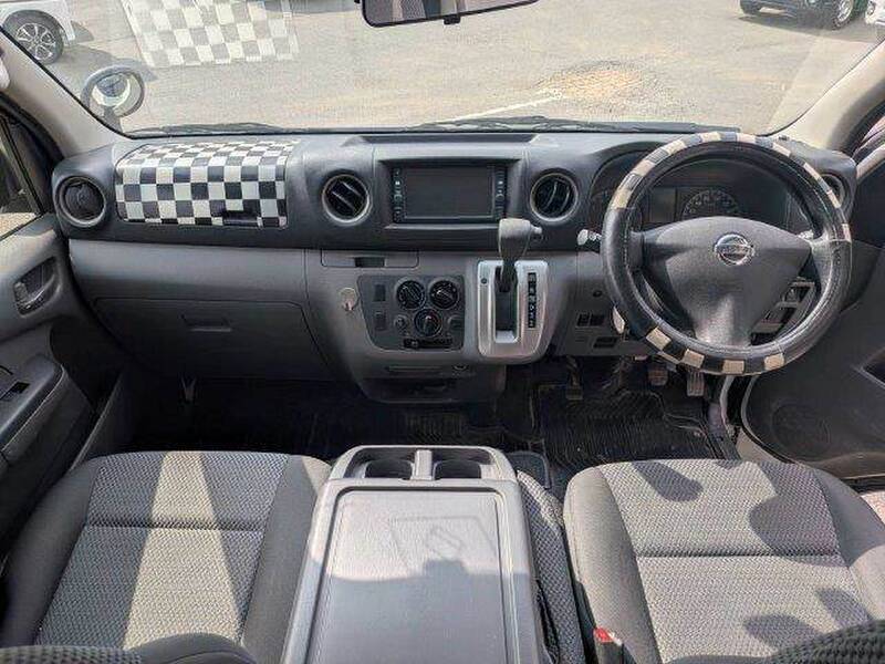 NISSAN NV350 CARAVAN VAN