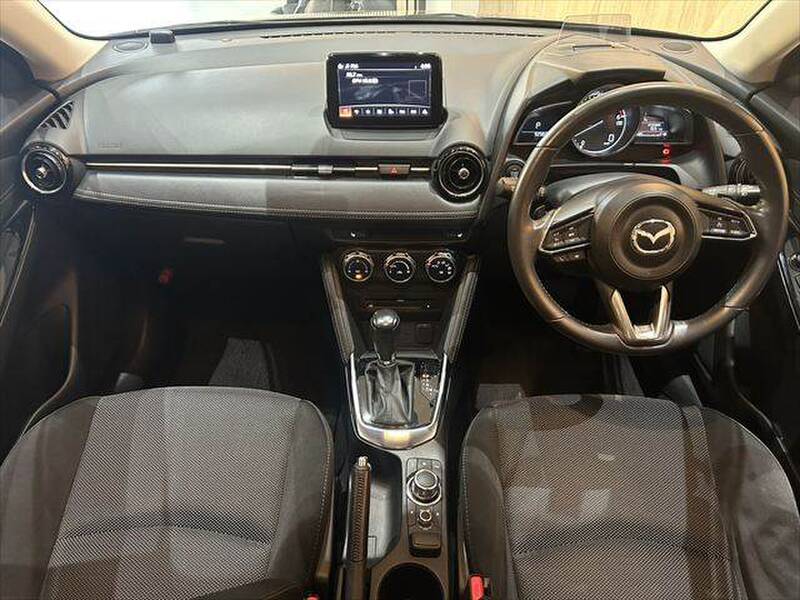 MAZDA DEMIO (MAZDA2)