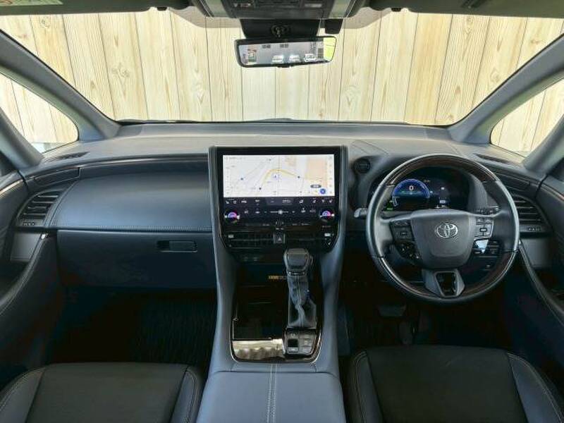TOYOTA ALPHARD HYBRID