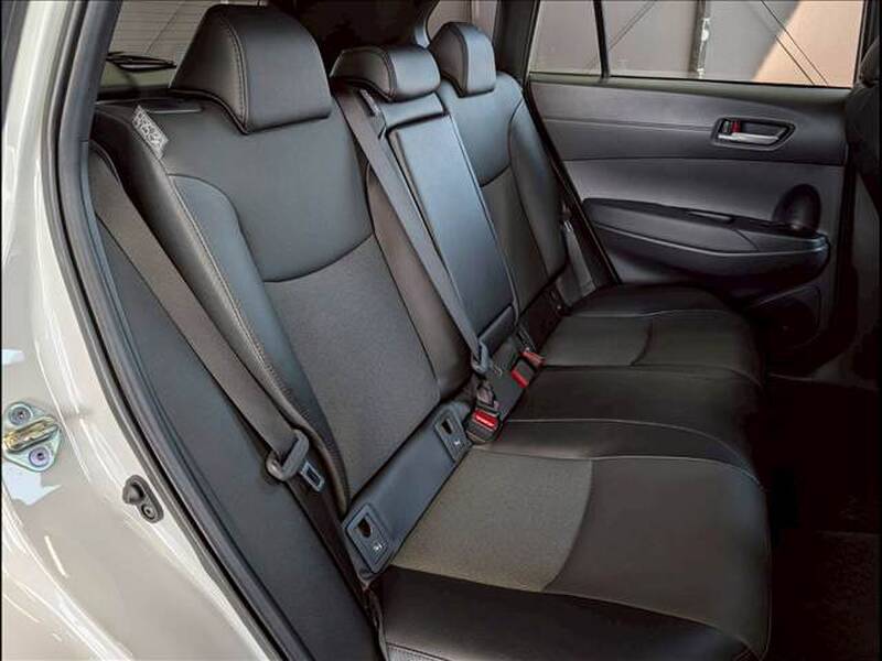TOYOTA COROLLA CROSS