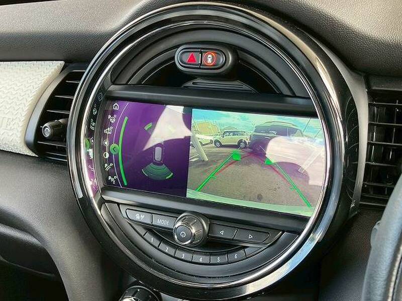 BMW MINI