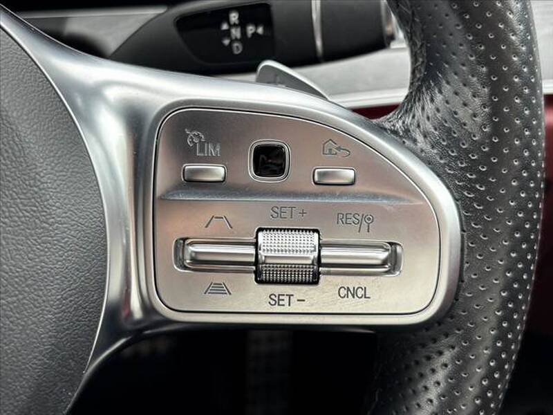 MERCEDES BENZ CLS-CLASS