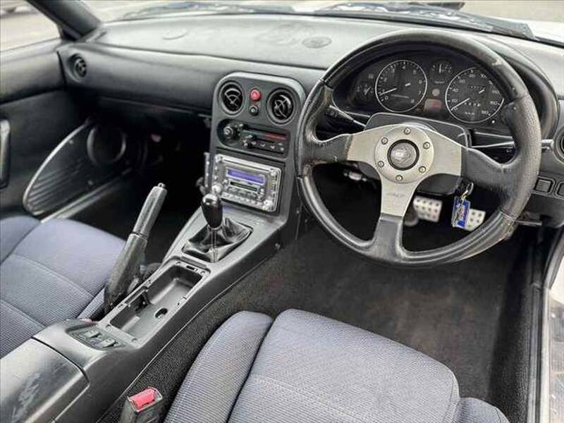 MAZDA ROADSTER