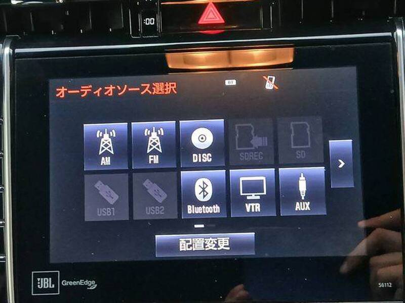 TOYOTA HARRIER HYBRID