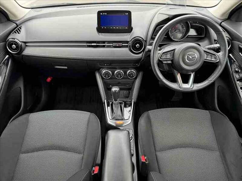 MAZDA DEMIO (MAZDA2)