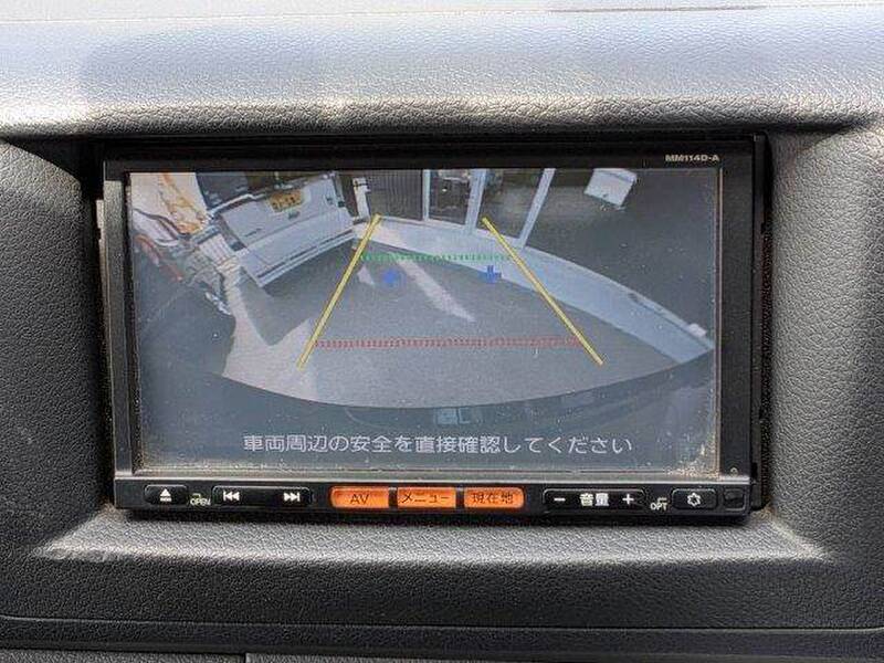 NISSAN NV350 CARAVAN WAGON