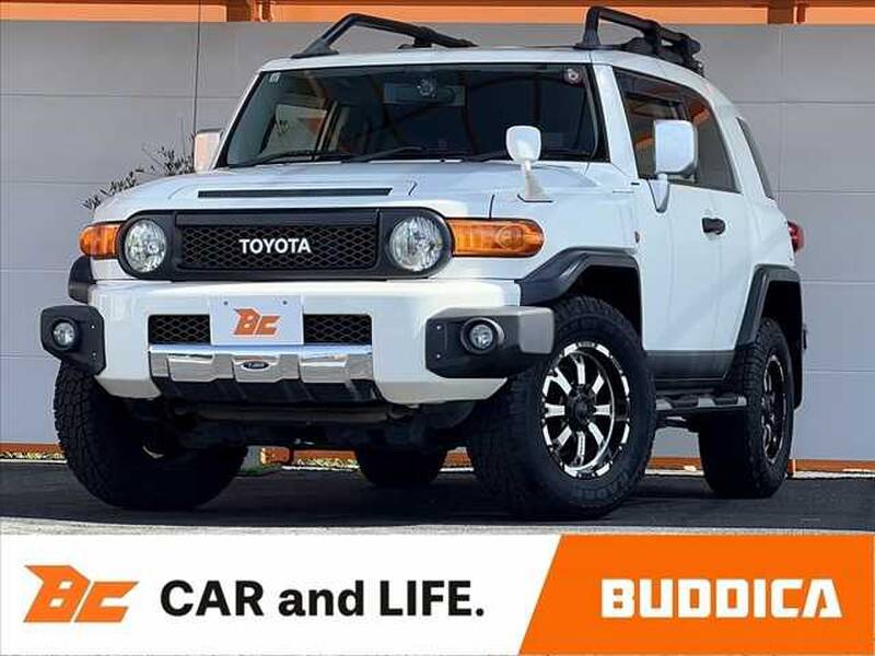 TOYOTA FJ CRUISER