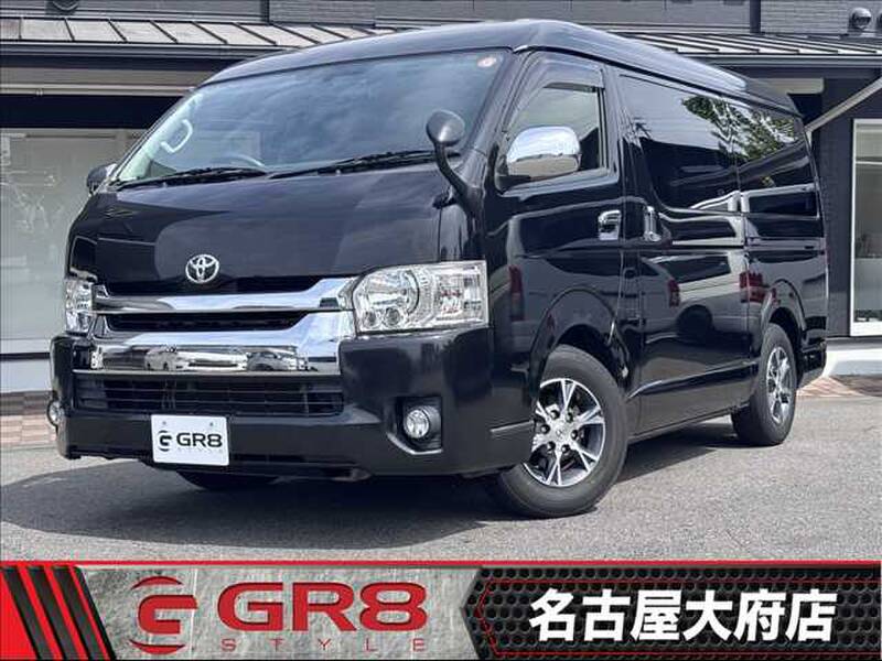 TOYOTA HIACE WAGON