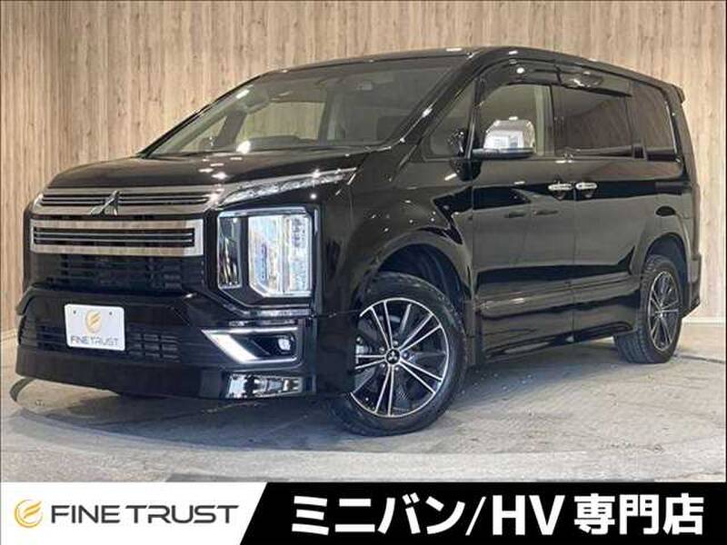 MITSUBISHI DELICA D5