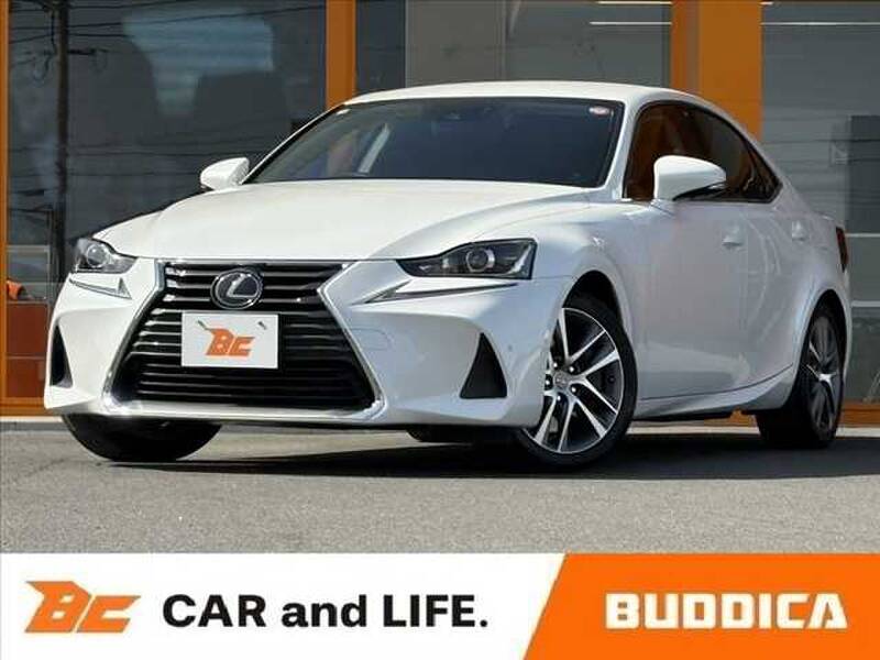 LEXUS IS