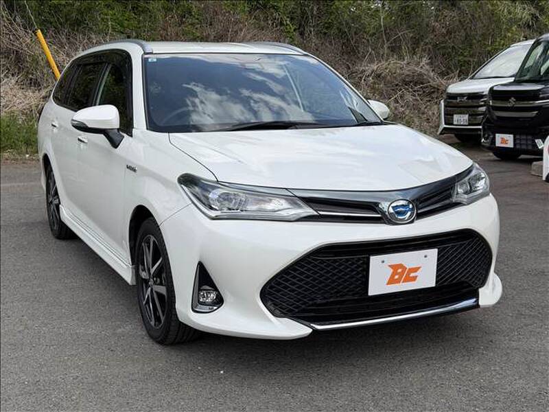TOYOTA COROLLA FIELDER