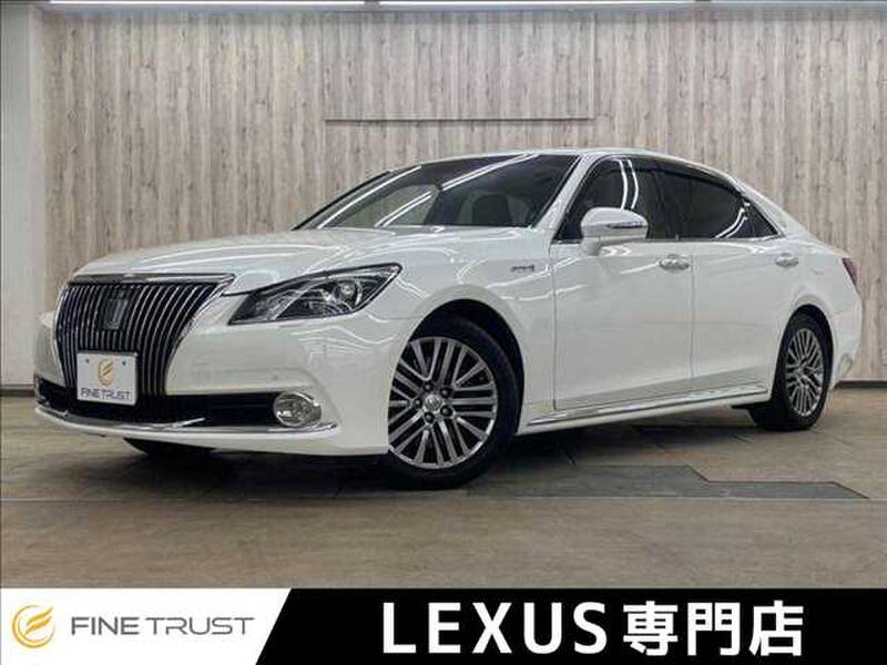 TOYOTA CROWN MAJESTA