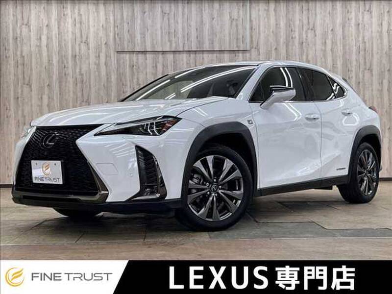 LEXUS UX