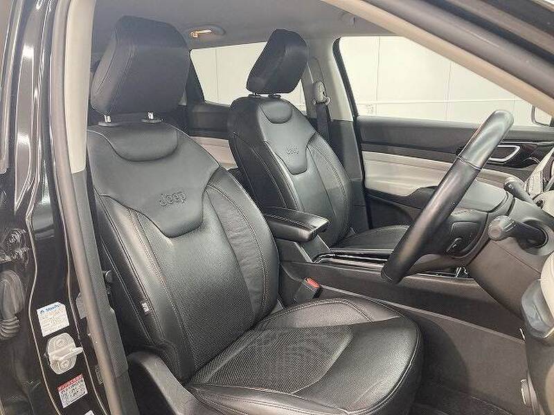 CHRYSLER JEEP COMPASS
