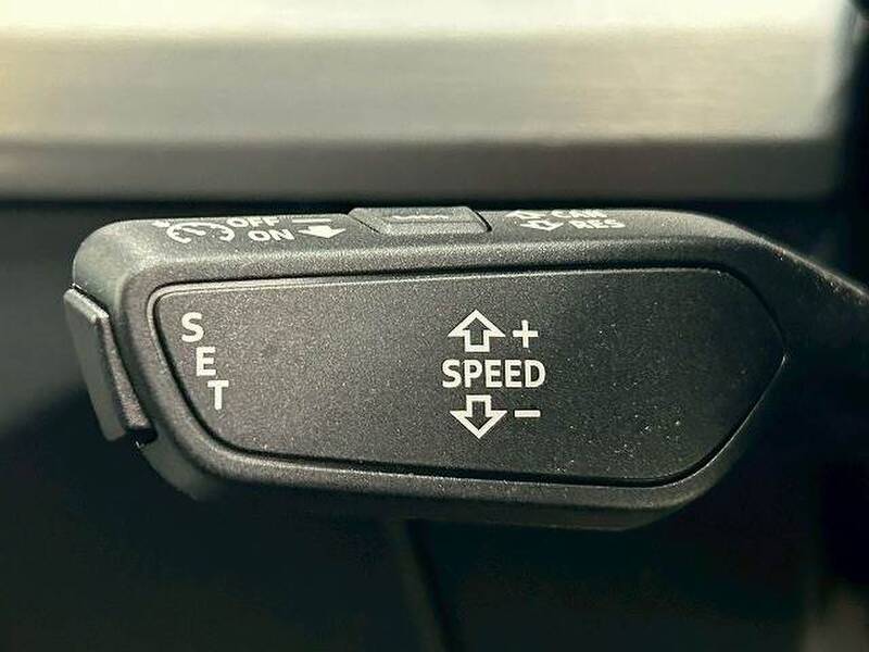 AUDI 0