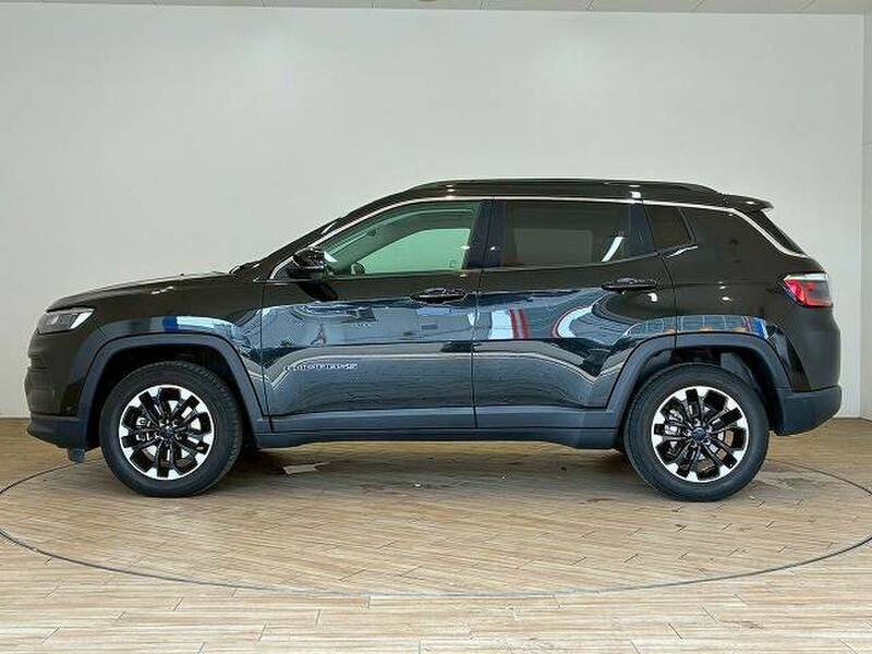CHRYSLER JEEP COMPASS