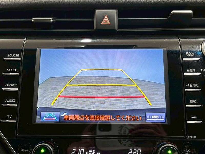 TOYOTA CAMRY