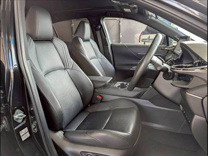 TOYOTA HARRIER HYBRID