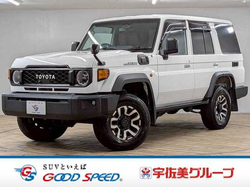 TOYOTA LAND CRUISER