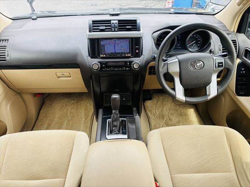 TOYOTA LAND CRUISER PRADO (LEXUS GX400)