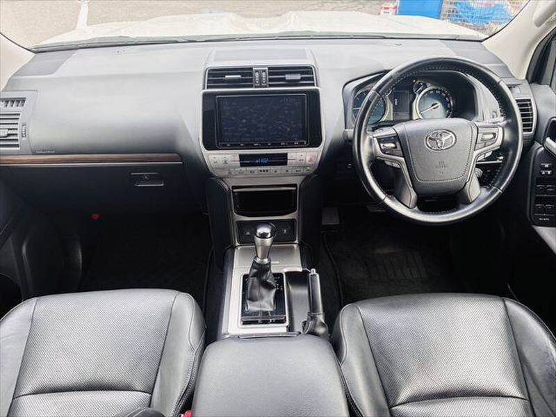 TOYOTA LAND CRUISER PRADO (LEXUS GX400)