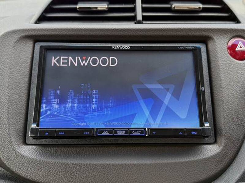 HONDA FIT SHUTTLE HYBIRD